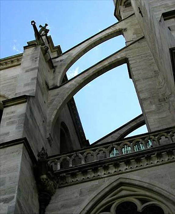 href="/item/哥特式">哥特式 /a>建筑(英语:gothic architecture),或