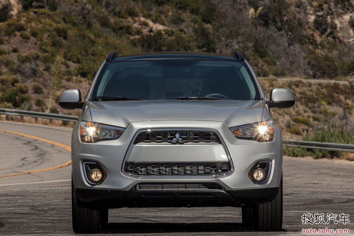 ">三菱汽车 /a>生产的一款 a>城市suv /a>(也可以看作是cross车型),其