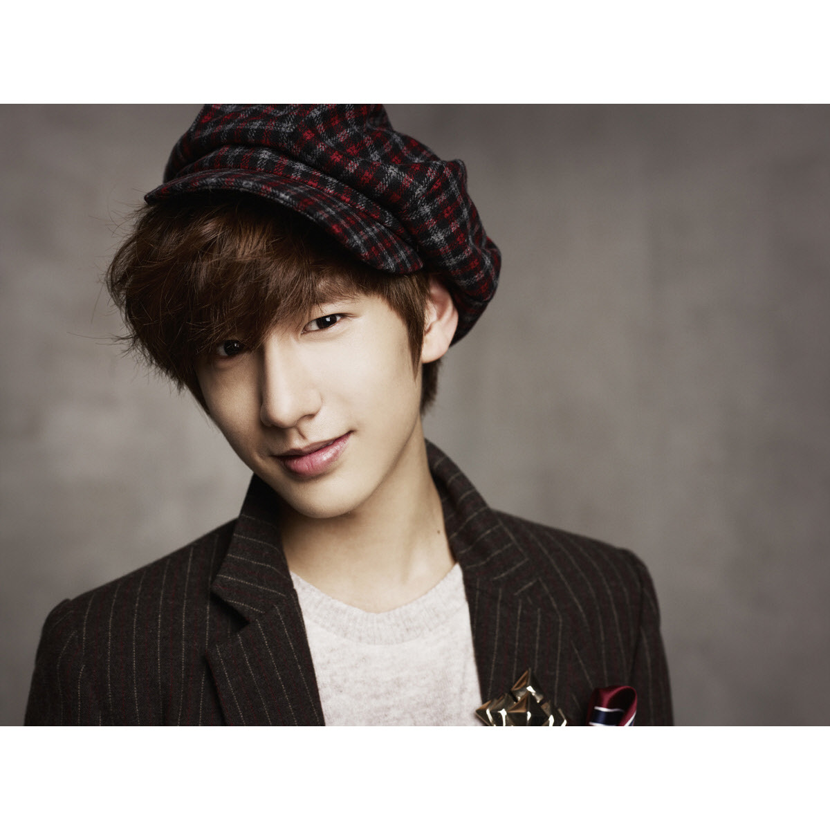  p>卢珉宇(no min woo),1995年7月31日出生于韩国京畿道安养市,2014年