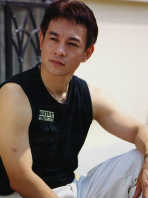  p>周浩东,1964年7月20日出生于重庆市,中国内地影视男演员,曌龙影业