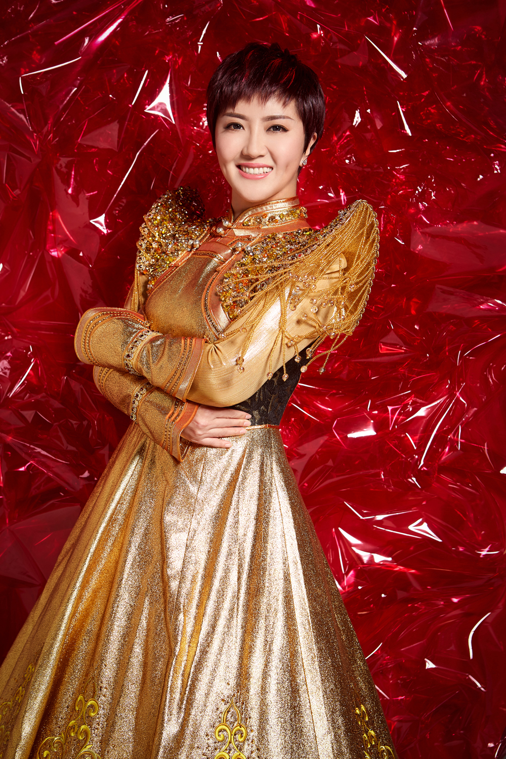  p>格格,原名蒙克其其格,8月1日出生于内蒙古自治区赤峰市克什克腾旗