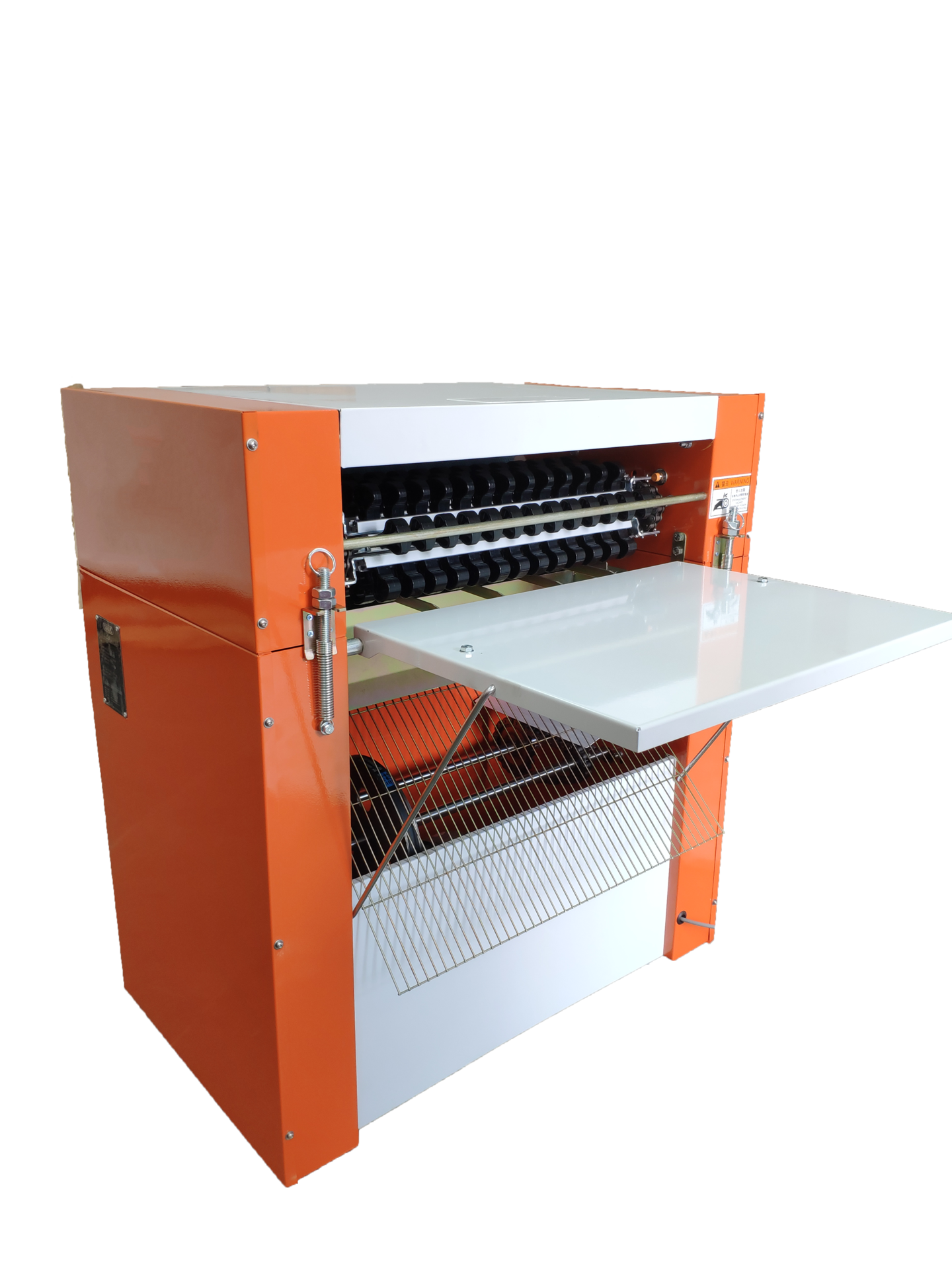  p>采茧机,一种专门用来将熟蚕在簇具中营茧后,从簇具中采摘蚕茧的