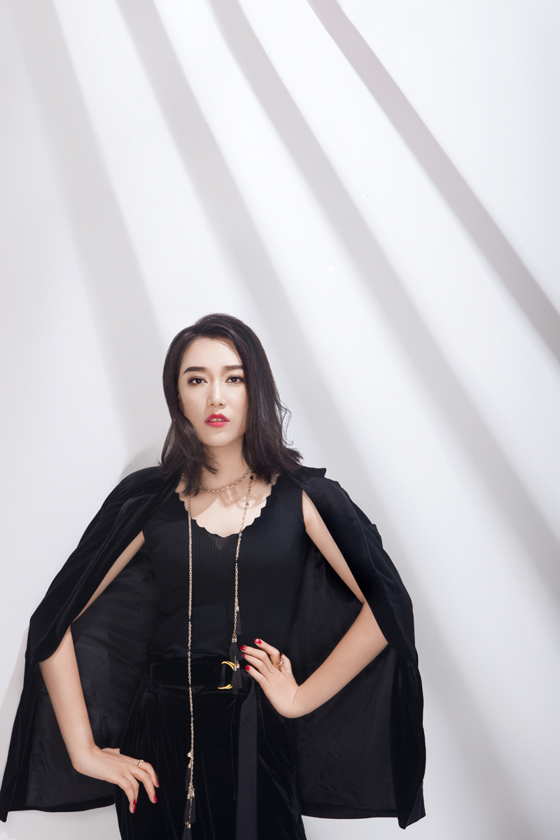  p data-id="gnwn7ly3jd">高晶,出生于 a ta