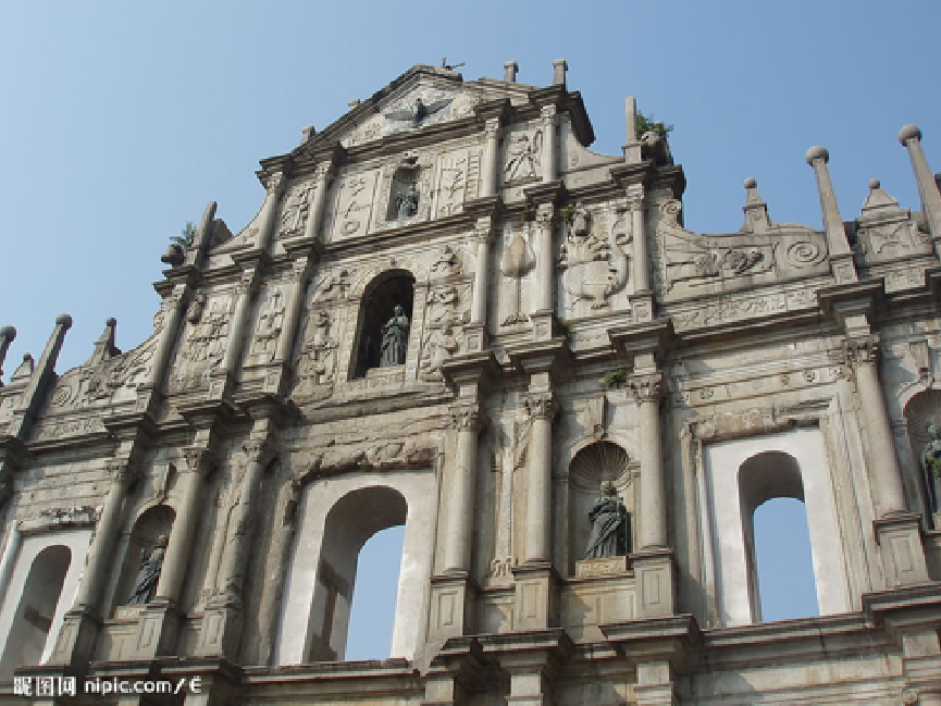 href="#" data-lemmaid="4914453">标志性建筑 /a>,到达由这些标志物