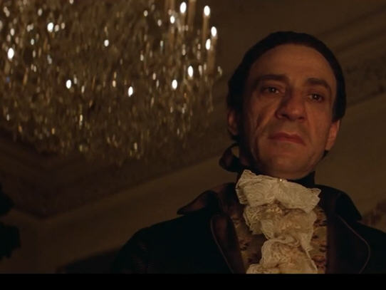  p>《莫扎特传》是由 a href="#" data-lemmaid="8511656">米洛斯·福