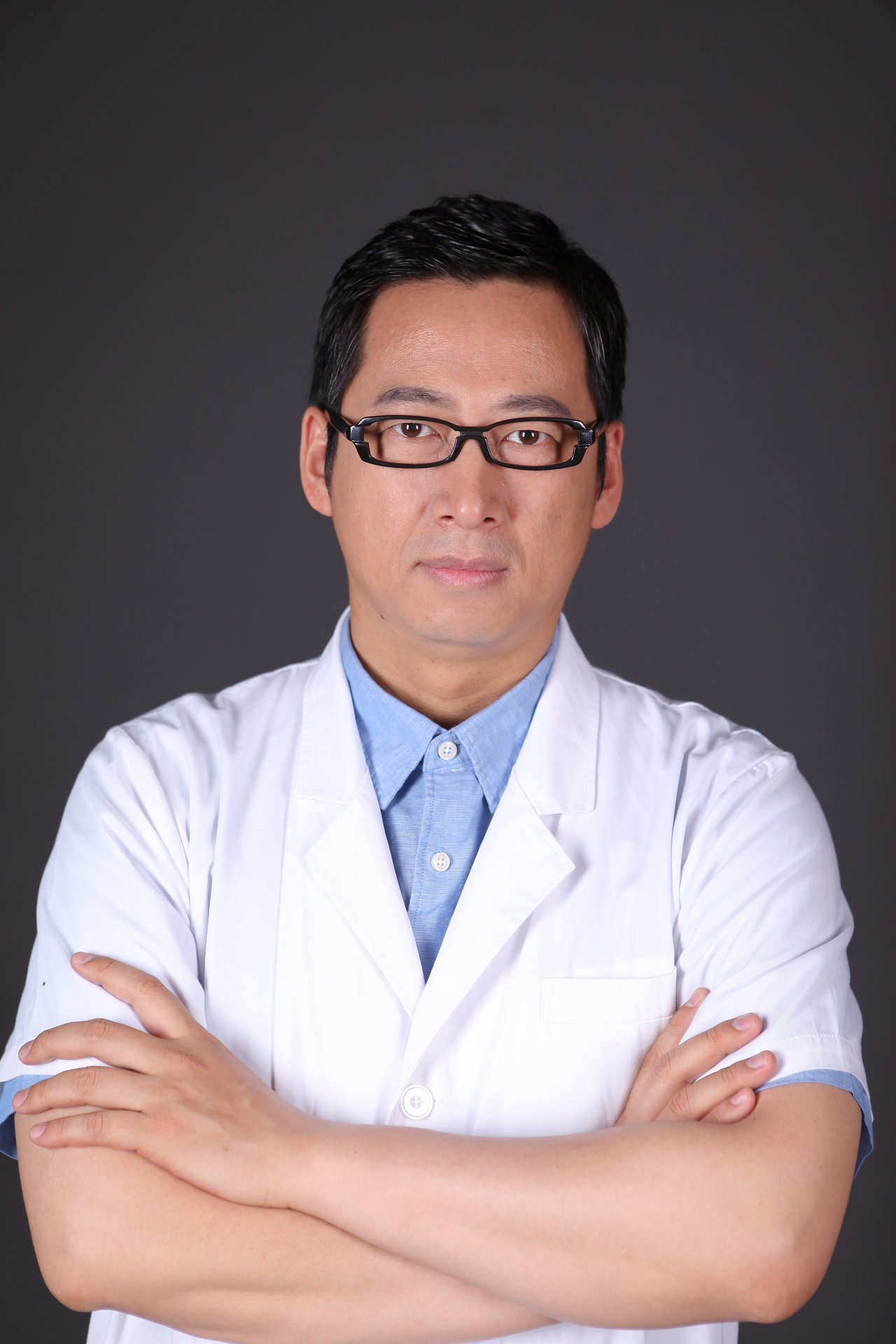  p>谭石,医学博士,副主任医师,北京大学第三医院超声诊断科支部书记.