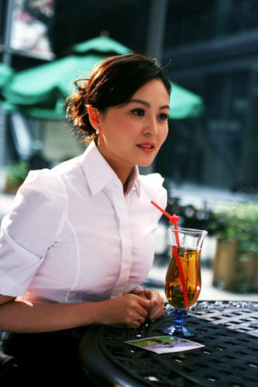  p>《单身女王》是北京拉风影视投资公司出品的一部都市剧,由 a href=