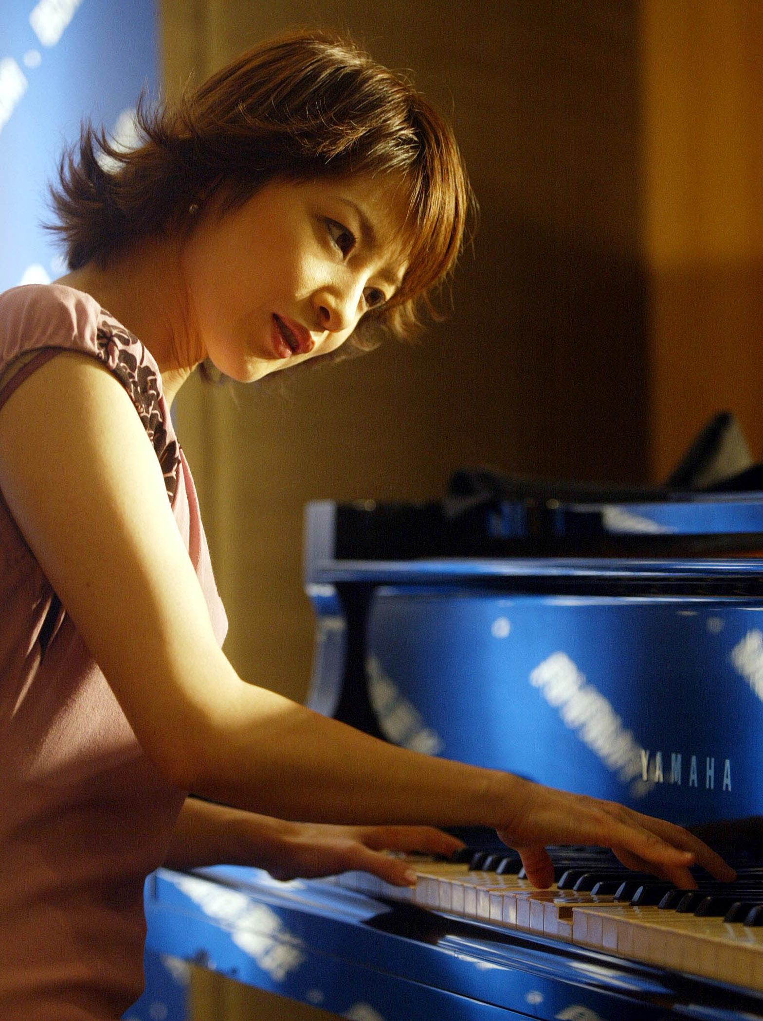  p>西村由纪江,1967年5月8日出生于日本,日本当代女 a target="_blank