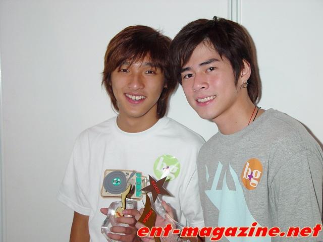 data-lemmaid="128775">香港 /a>二人男子组合,由 a target="_blank"
