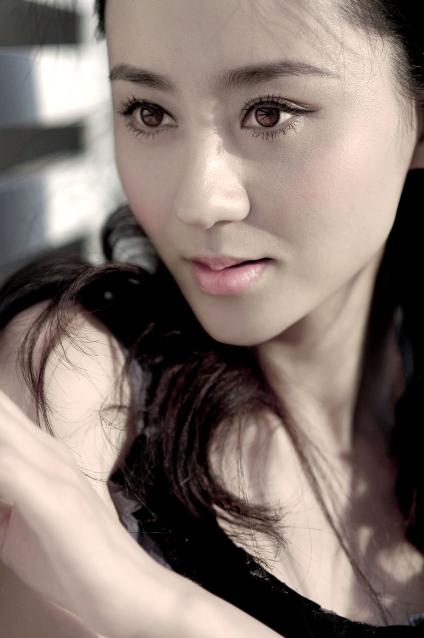  p>刘立淇,原名 a target="_blank" href="/item/刘瑷华">刘瑷华 /a>