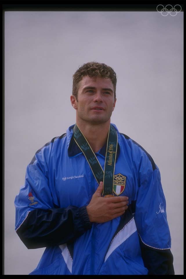  p>安东尼奥·罗西(意大利语:antonio rossi)于1968年12月19日出生于