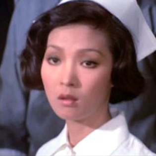  p>恬妮,本名朱隐英,1948年出生于江苏无锡,加拿大籍华人电影演员.