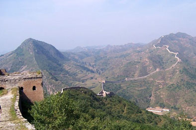 ">四座楼风景区位于 a target="_blank" href="/item/平谷区/4461548"