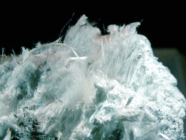  p>硼镁石(ascharite)是一种 a href="#">硼酸盐 /a>矿物,它是提取