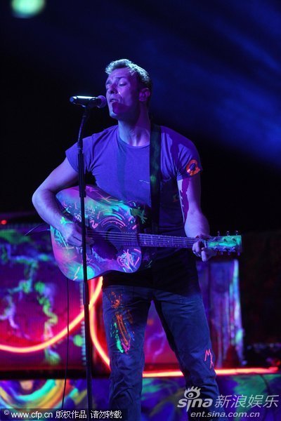 ,英国摇滚乐队,1996年成立于伦敦,由