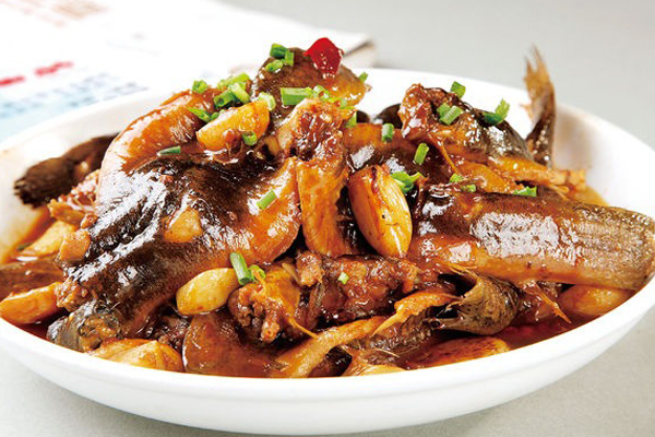 红烧泥鳅