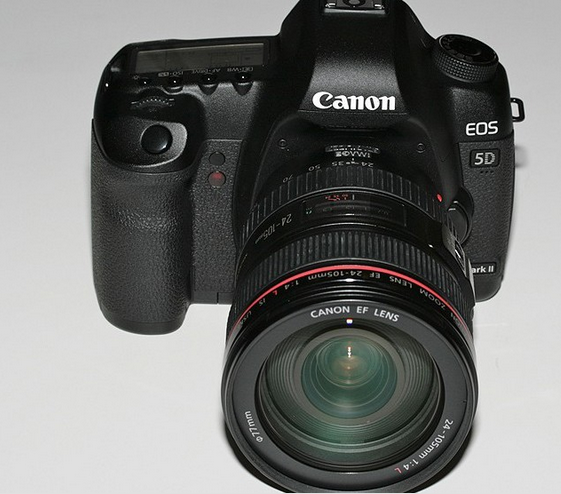  p>佳能eos5d是一款既能满足摄影 a target="_blank" href="/item