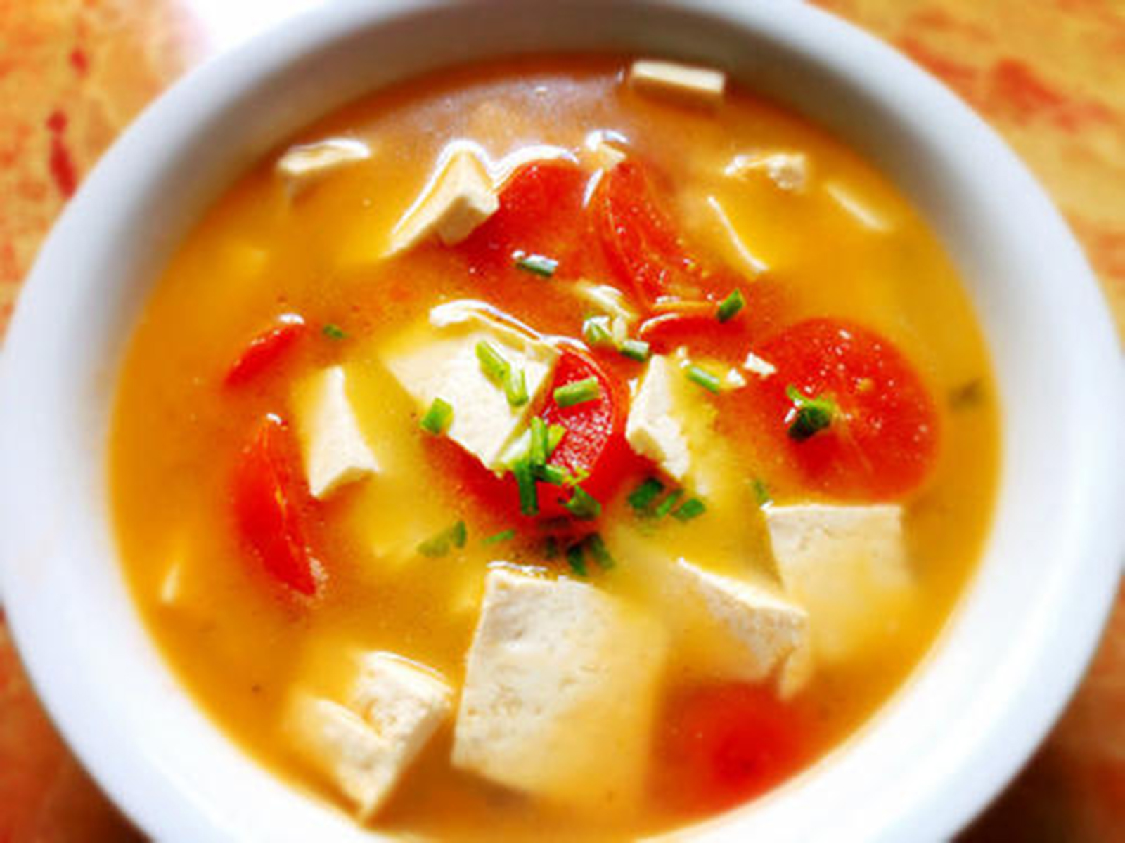 番茄汁豆腐汤