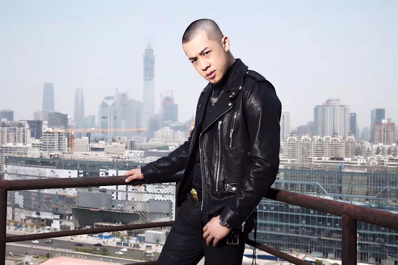 >填词,作曲,张亮编曲, a target="_blank" href="/item/大壮/22836581