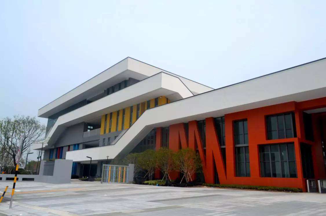 宁波赫威斯肯特学校