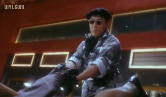  p>《鼠胆龙威》是由 a target="_blank" href="/item/王晶/22375"