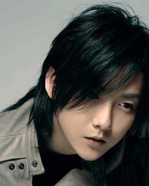  p>《蓝天》是 a target="_blank" href="/item/黄义达/169309" data