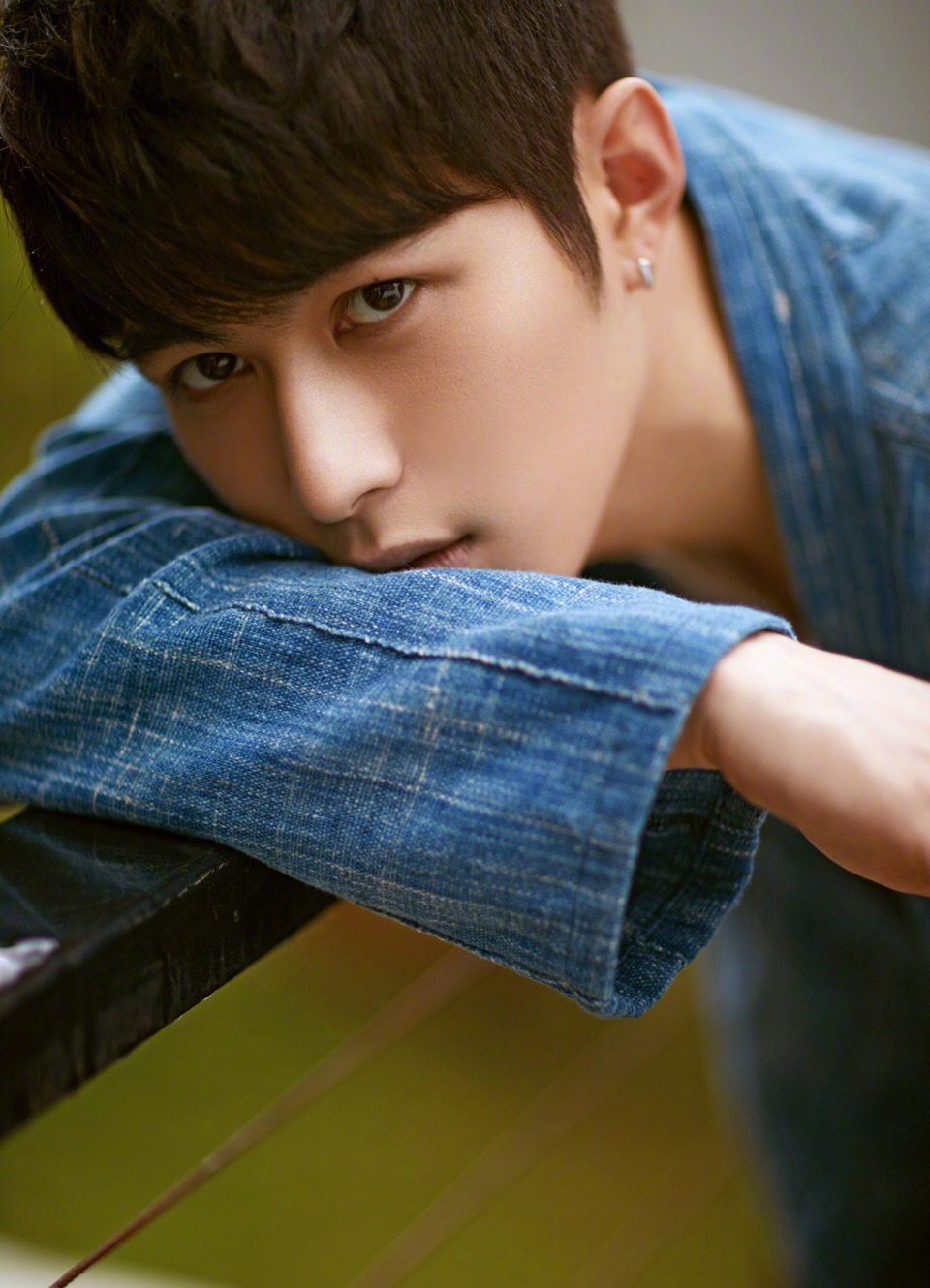 chen) /i>,1990年6月28日出生于浙江省温州市,中国内地影视男演员