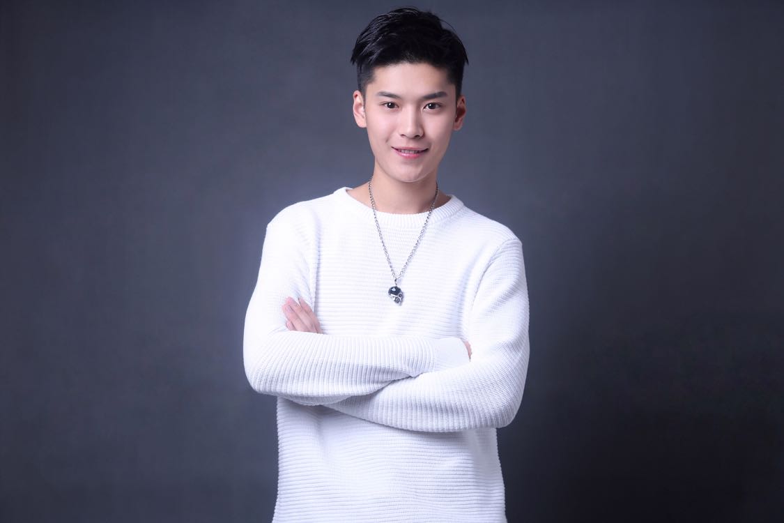 "gnbrexu6yh">孙迅,1990年4月26日出生于辽宁省沈阳市,中国内地男演员