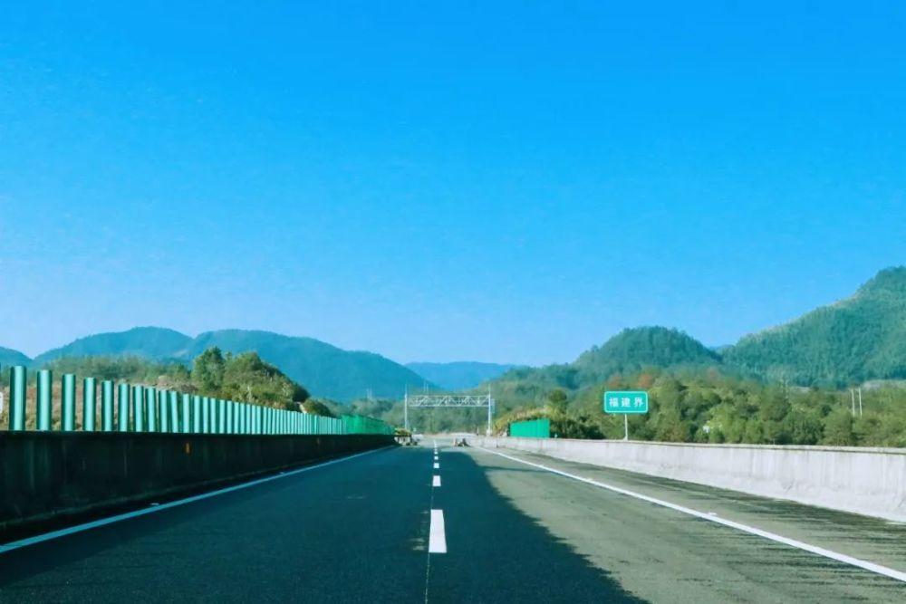  p>福安—寿宁高速公路,简称"福寿高速",又称"福寿高速公路",是中国