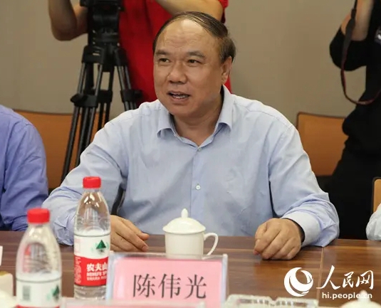  p data-id="gnbsd8wpsy">陈伟光,现任人民日报社广东分社社长. /p>