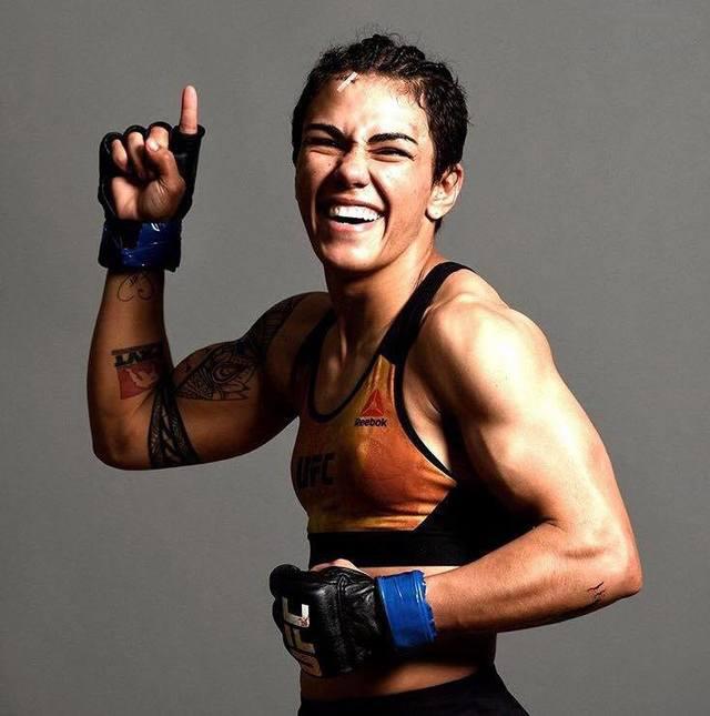 杰西卡-安德拉德