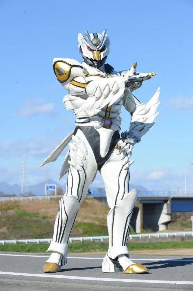  p data-id="tx0xhiwuzznb">日本特摄剧假面骑士fourze登场的星徒