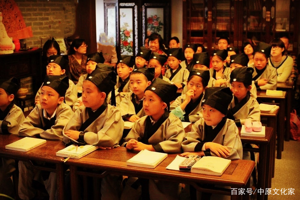 古代私塾里的学生之间是怎么互相称呼呢？同学在私塾里有用吗_百科TA说