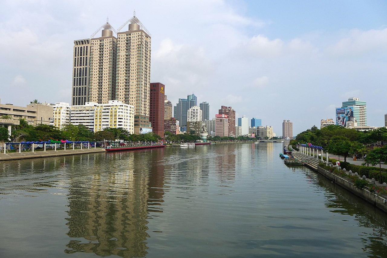  p data-id="gnwjev6bb2">爱河源于 a target="_blank" href="/item