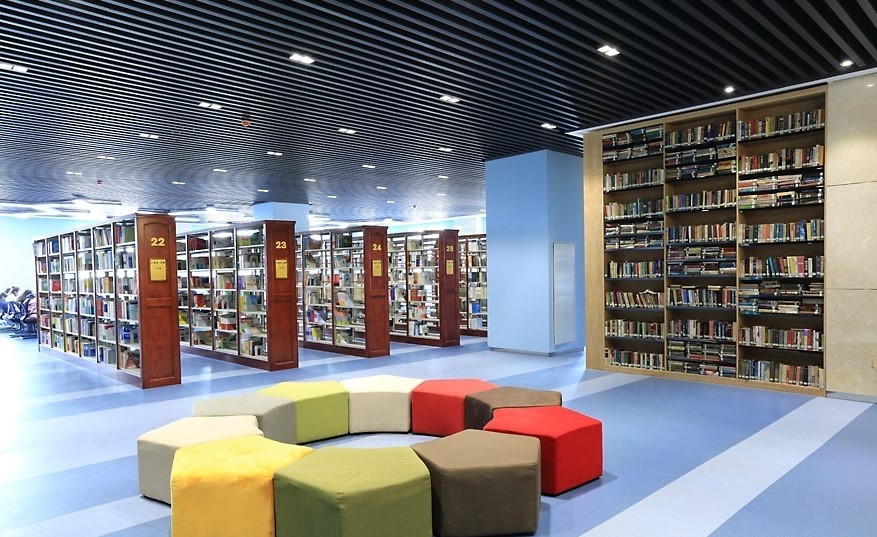 郑州西亚斯学院图书馆
