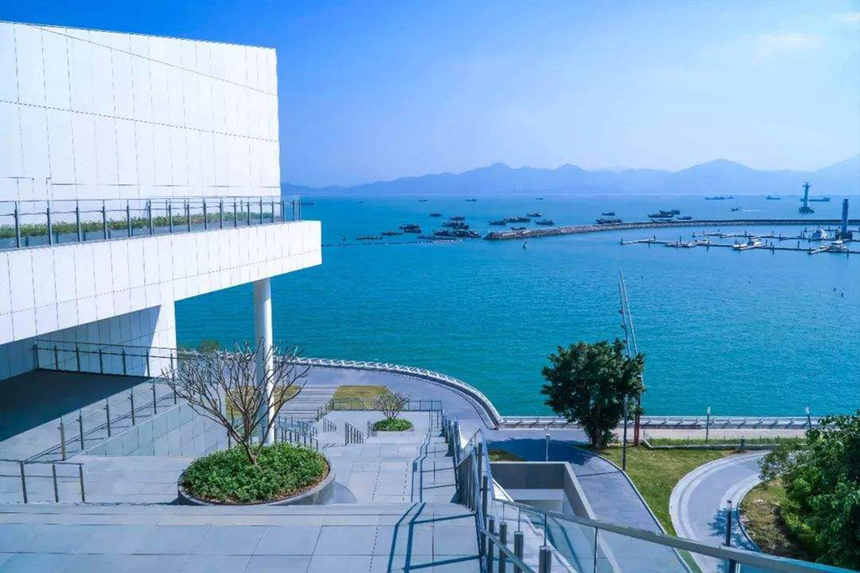 新世界·临海揽山