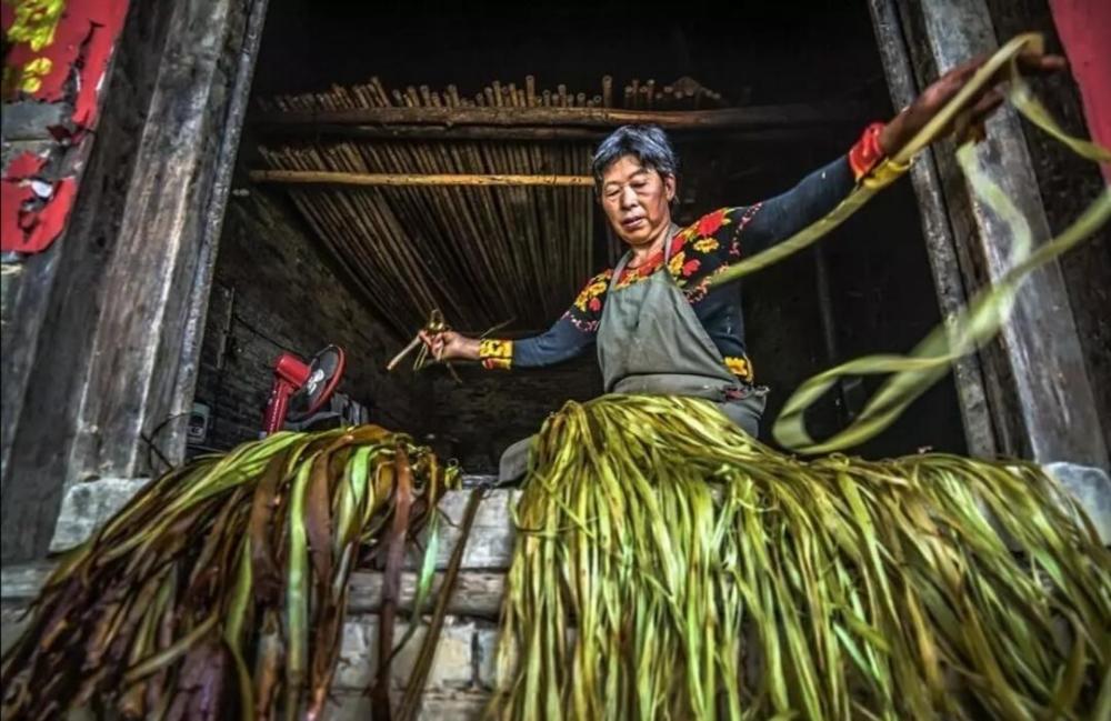 大竹手工麻布织造技艺