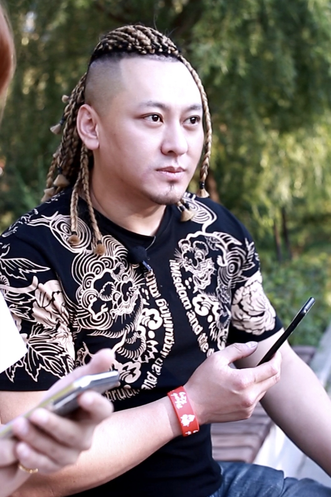 p data-id="t0vyvc7yauhf">杨震,汉族,中国内地男演员,毕业于上海