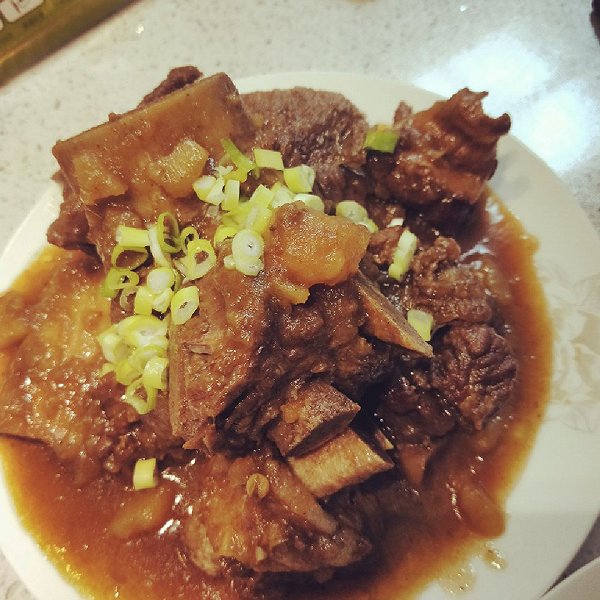 川味红烧牛脊髓