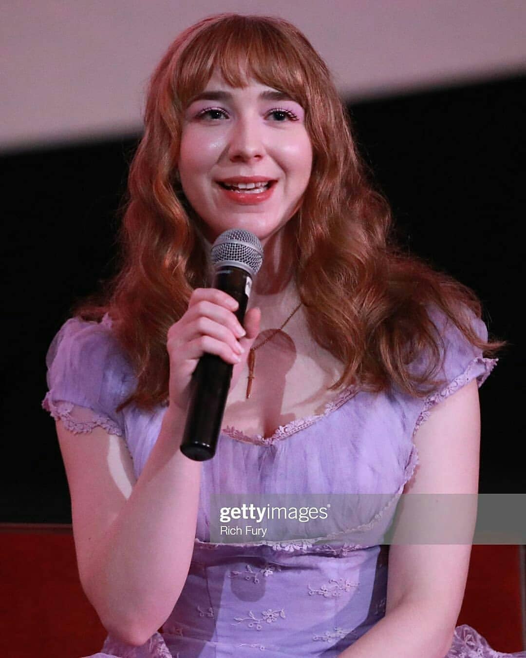  p>梅兰妮·马丁内兹,1995年4月28日出生于baldwin, n.