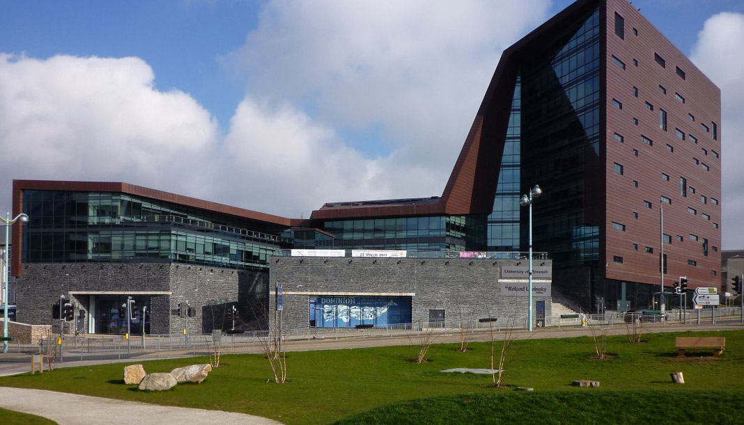 旅游物流应用科学大学