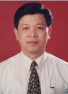 权钱交易,其从普宁市政府有关部门及下属各镇党政干部处得到的财物,无
