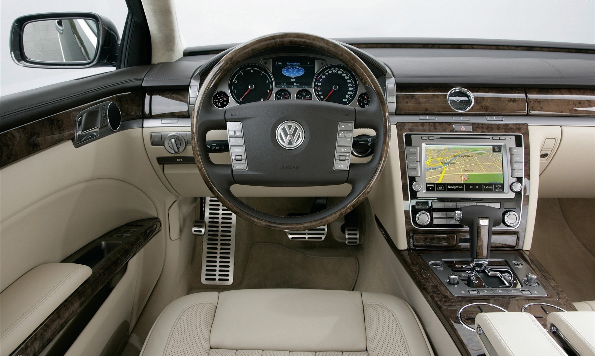  p>大众辉腾(volkswagen phaeton)是德国 a target="_blank" href="