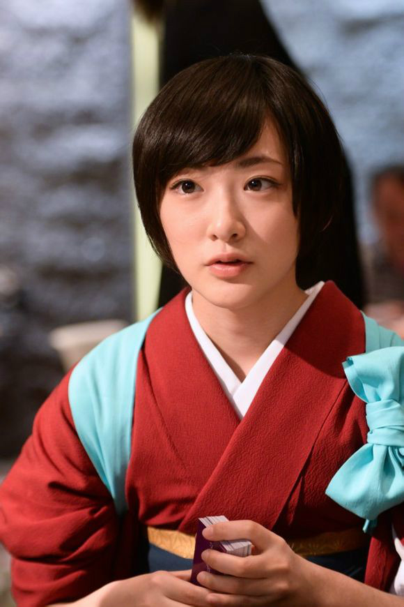  p>生驹里奈( i>ikoma rina /i>)1995年12月29日出生于日本秋田县由利