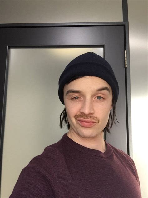  p>诺尔·费舍(noel fisher)1984年03月13日出生于加拿大,不列颠