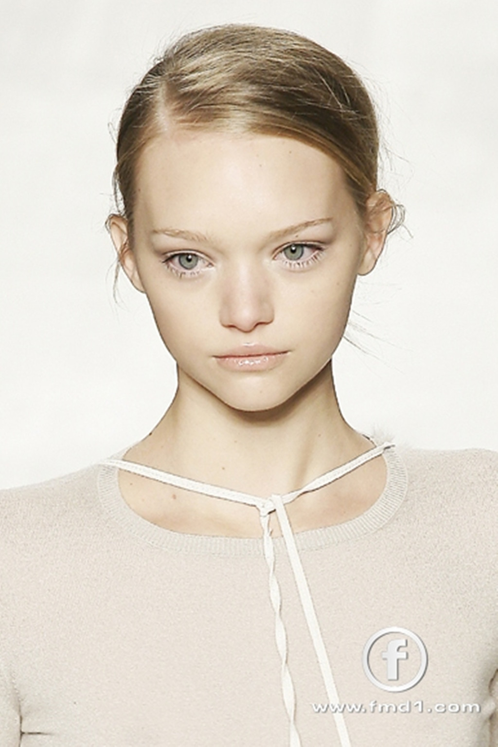  p>嘉玛·沃德( i>gemma ward /i>),1987年11月3日出生于澳大利亚西