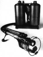 美式m2a1-7喷火器