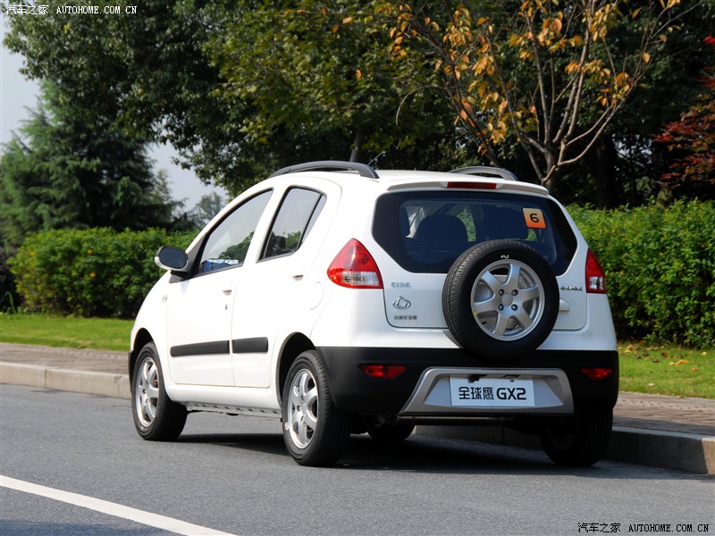>全球鹰gx2是基于 a target="_blank" href="/item/吉利熊猫/2135320"