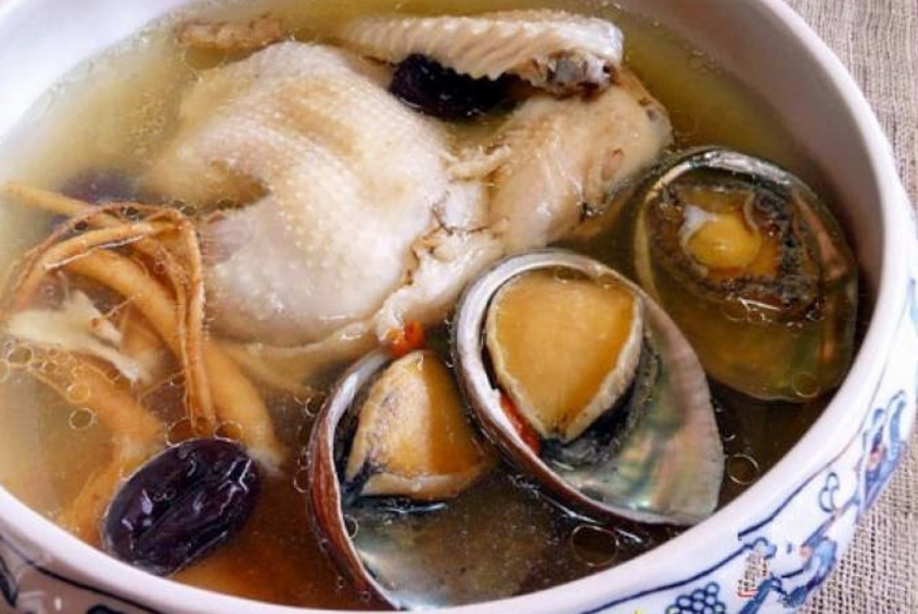 香菇排骨鲍鱼汤