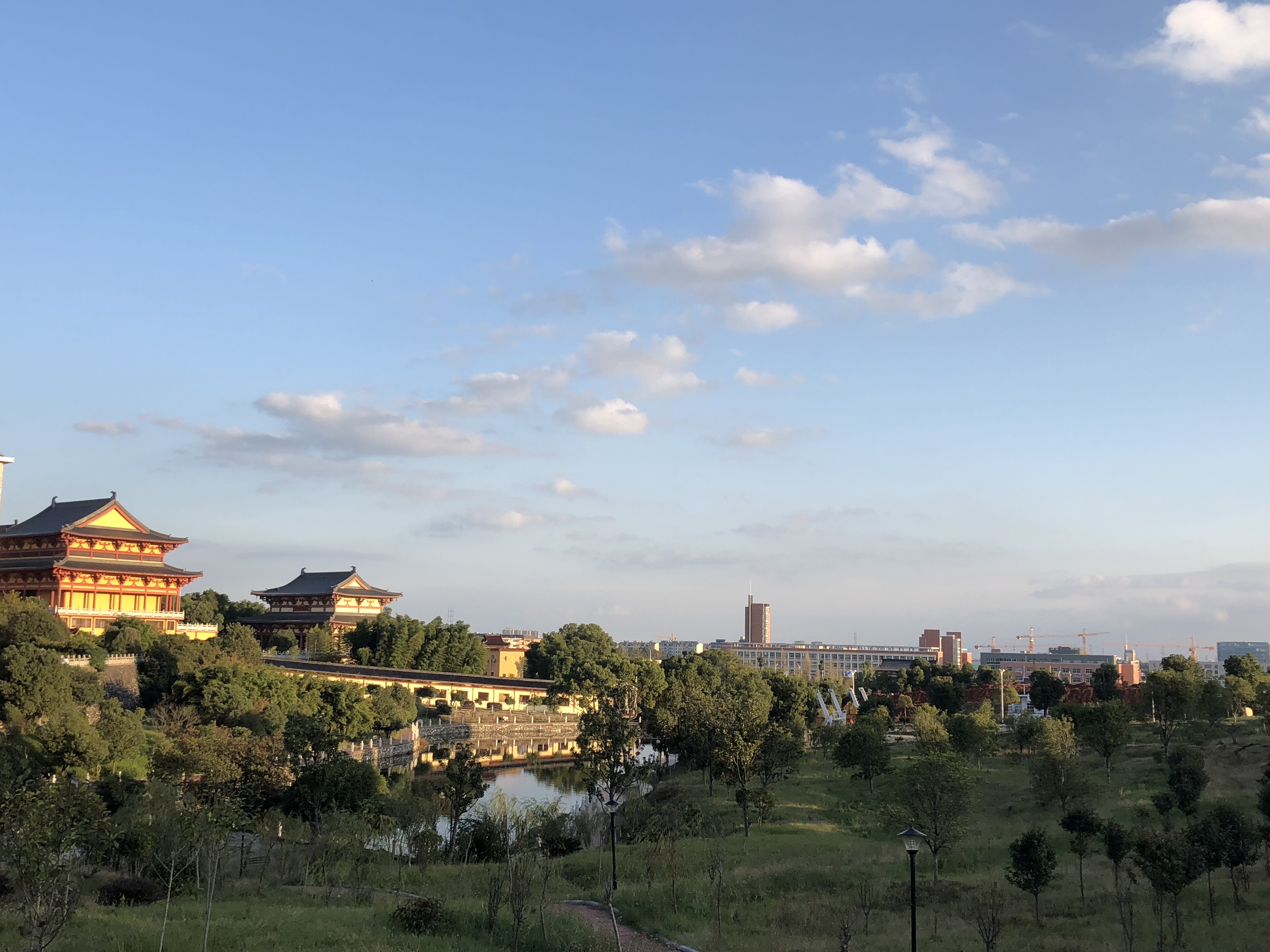  p>共青科技职业学院(gongqing institute of science and technology